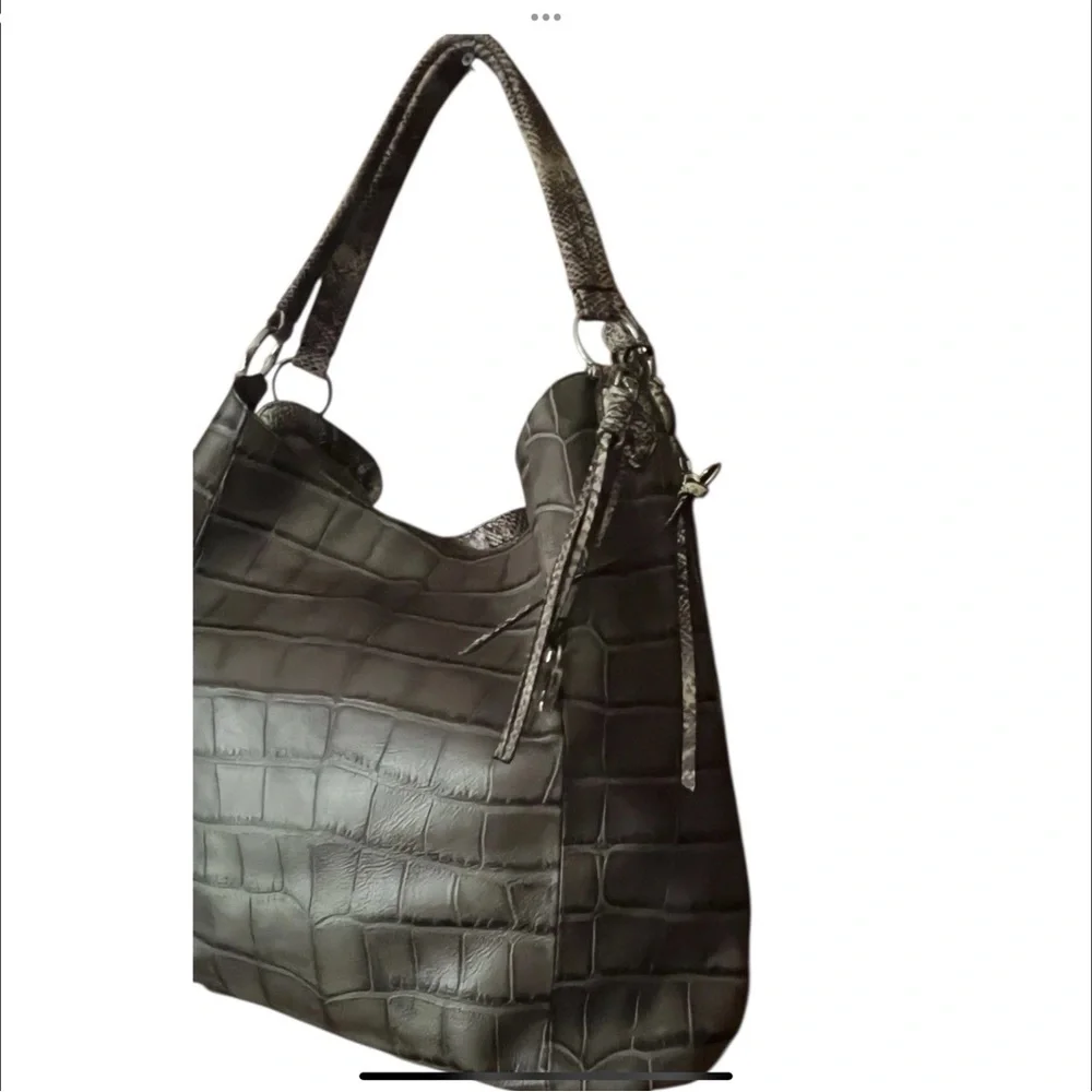 G.I.L.I. Gray Croc Embossed Genuine Leather Satchel Handbag